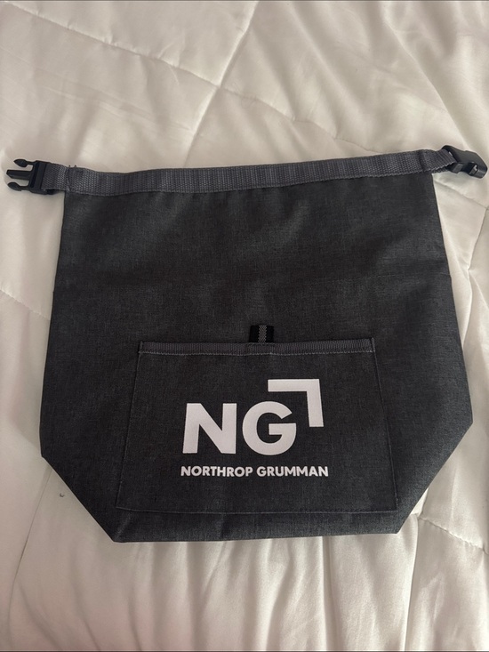 NORTHROP GRUMMAN BRANDED LUNCH BAG